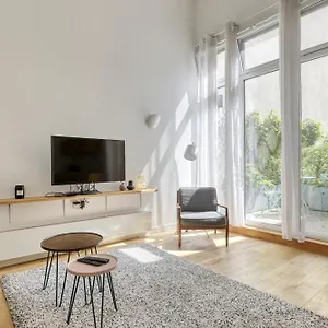 Les De Montmartre - Secret Courtyard Apartment Paris