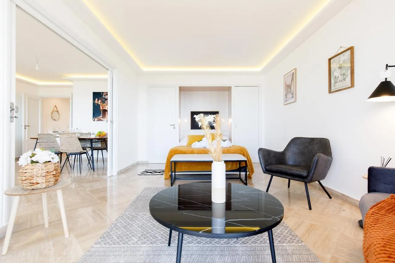 Suite Riviera - Sea View - Clim - 50M Plage - Residence De Standing - Spacieux 180 M2 - Parking Cannes